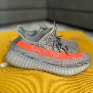 Mens 8.5 Adidas Yeezy Boost 350 V2 Beluga Sneakers Shoes Orange Grey